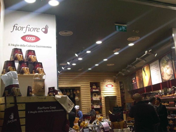 IPERCOOP SICILIA - temporary store fiorfiore Catania